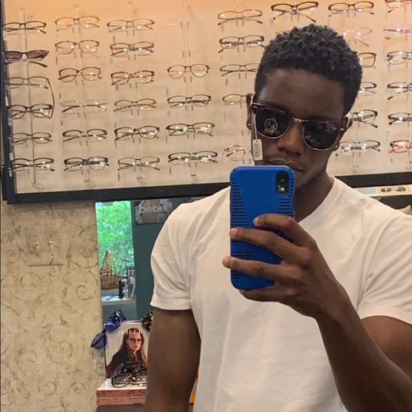 Meet your Posher, Shawn - Picture 1 of 1